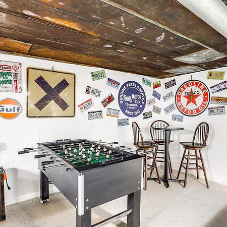 Updated Marshall Home With Fire Pit And Game Room! Exteriér fotografie