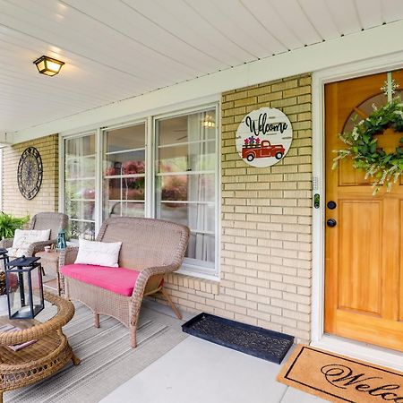Updated Marshall Home With Fire Pit And Game Room! Exteriér fotografie
