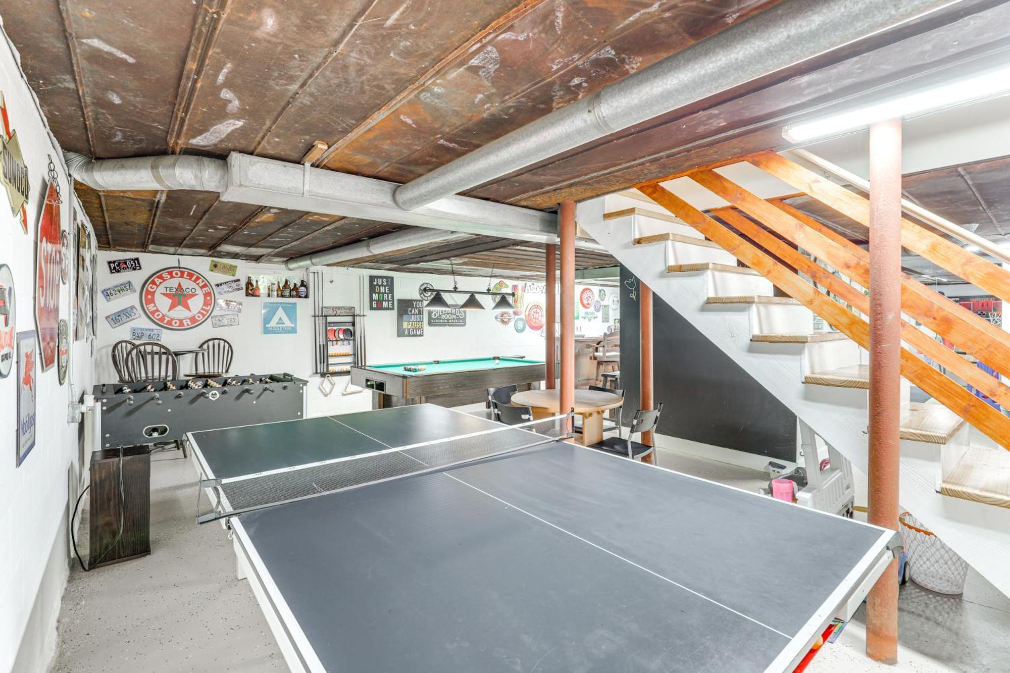 Updated Marshall Home With Fire Pit And Game Room! Exteriér fotografie